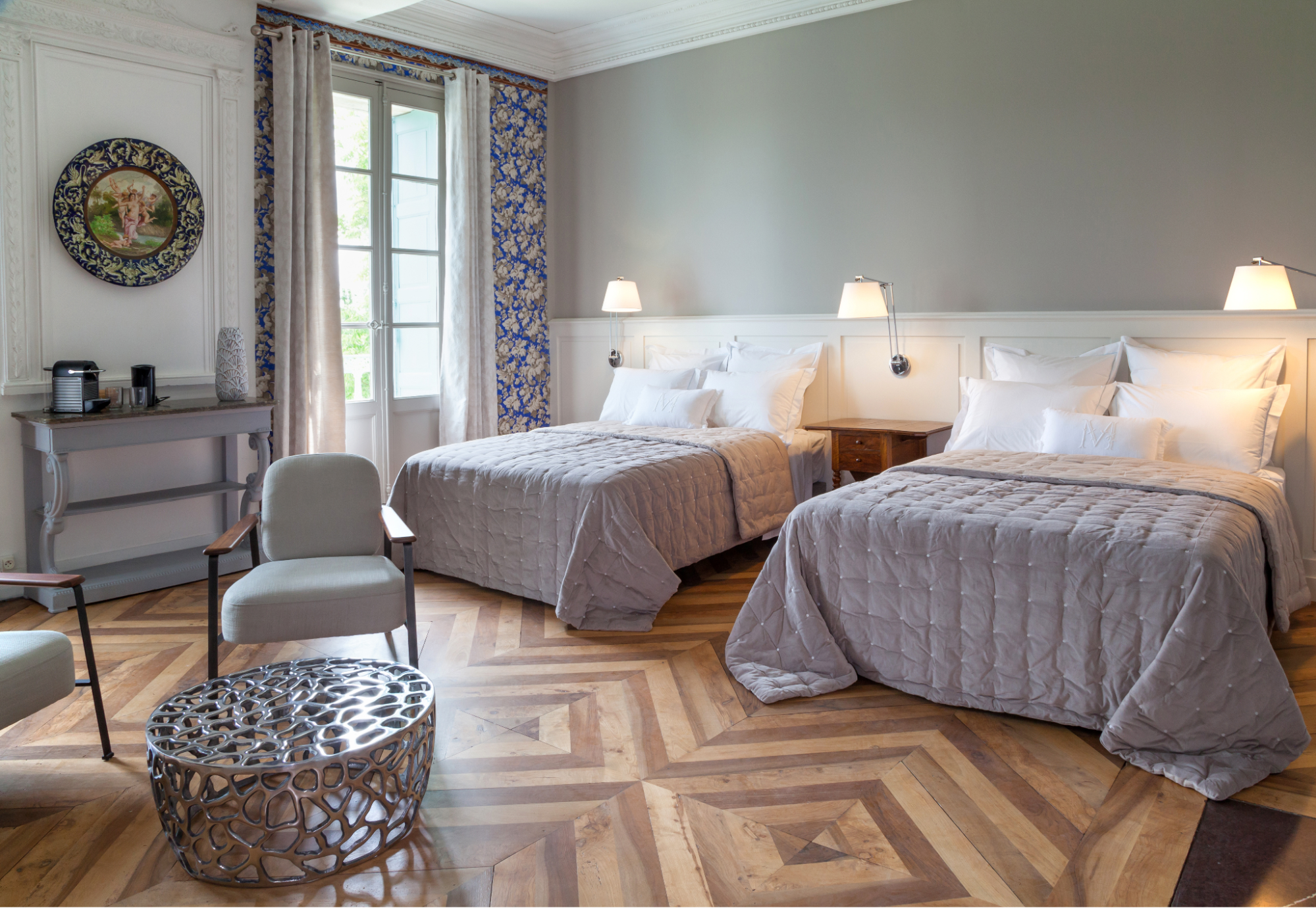 Rénovation d'une chambre d'hôtes de charme à Honfleur : entre authenticité normande et confort haut de gamme - Avenir Bizness